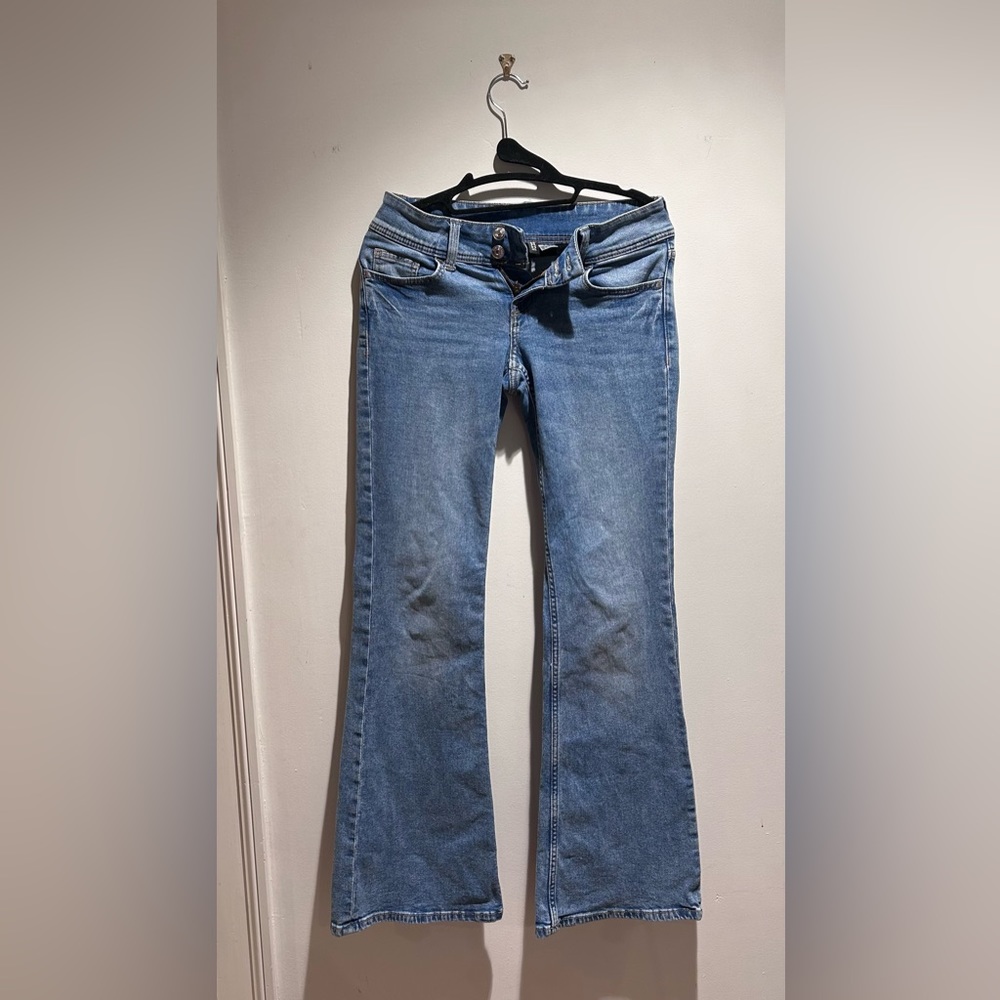 H&M 00 blue jeans, Y2K, stretchy fabric, barely worn